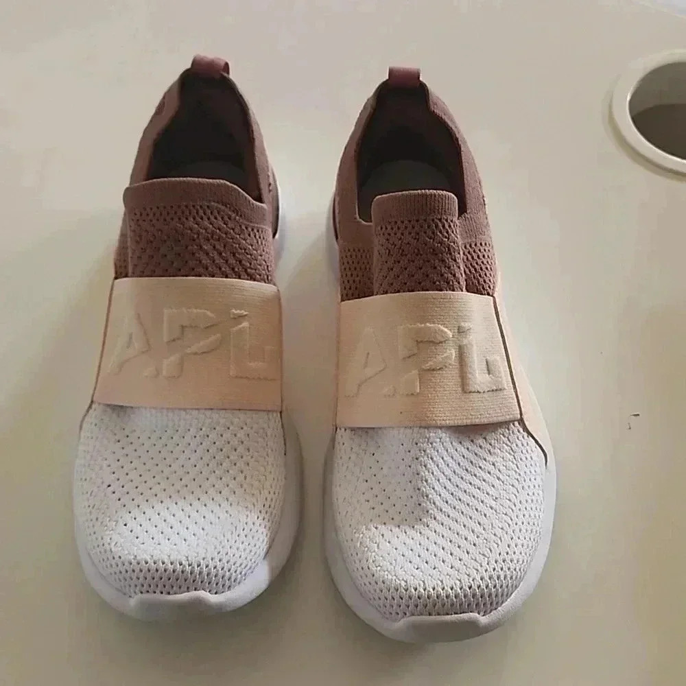 APL WOMEN'S TECHLOOM BLISS SIZE 5